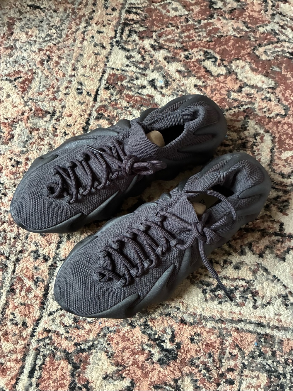 Men's Yeezy sneakers